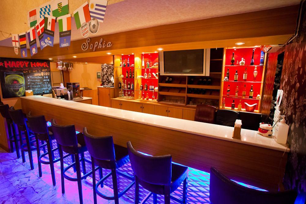 Hunt Champion Hotel Taichung Exterior photo